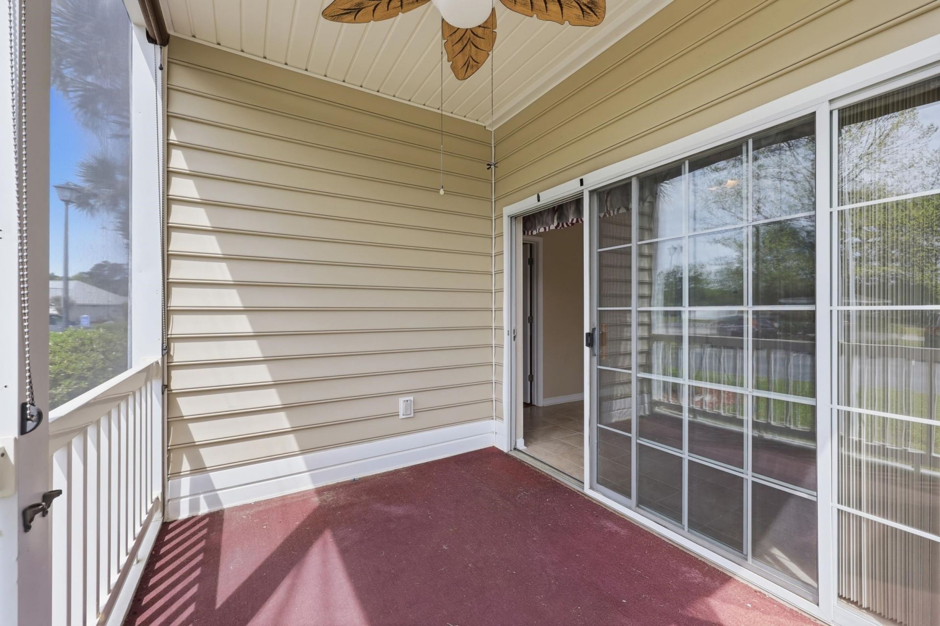 248 Sun Colony Blvd. Photo 23