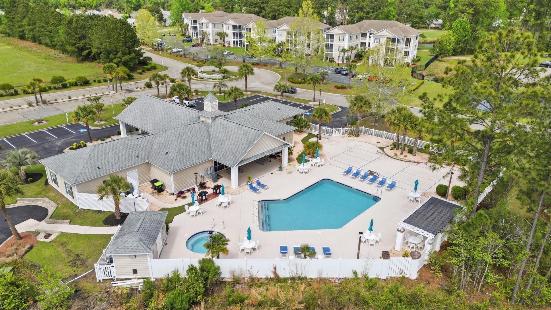 248 Sun Colony Blvd. Photo 28