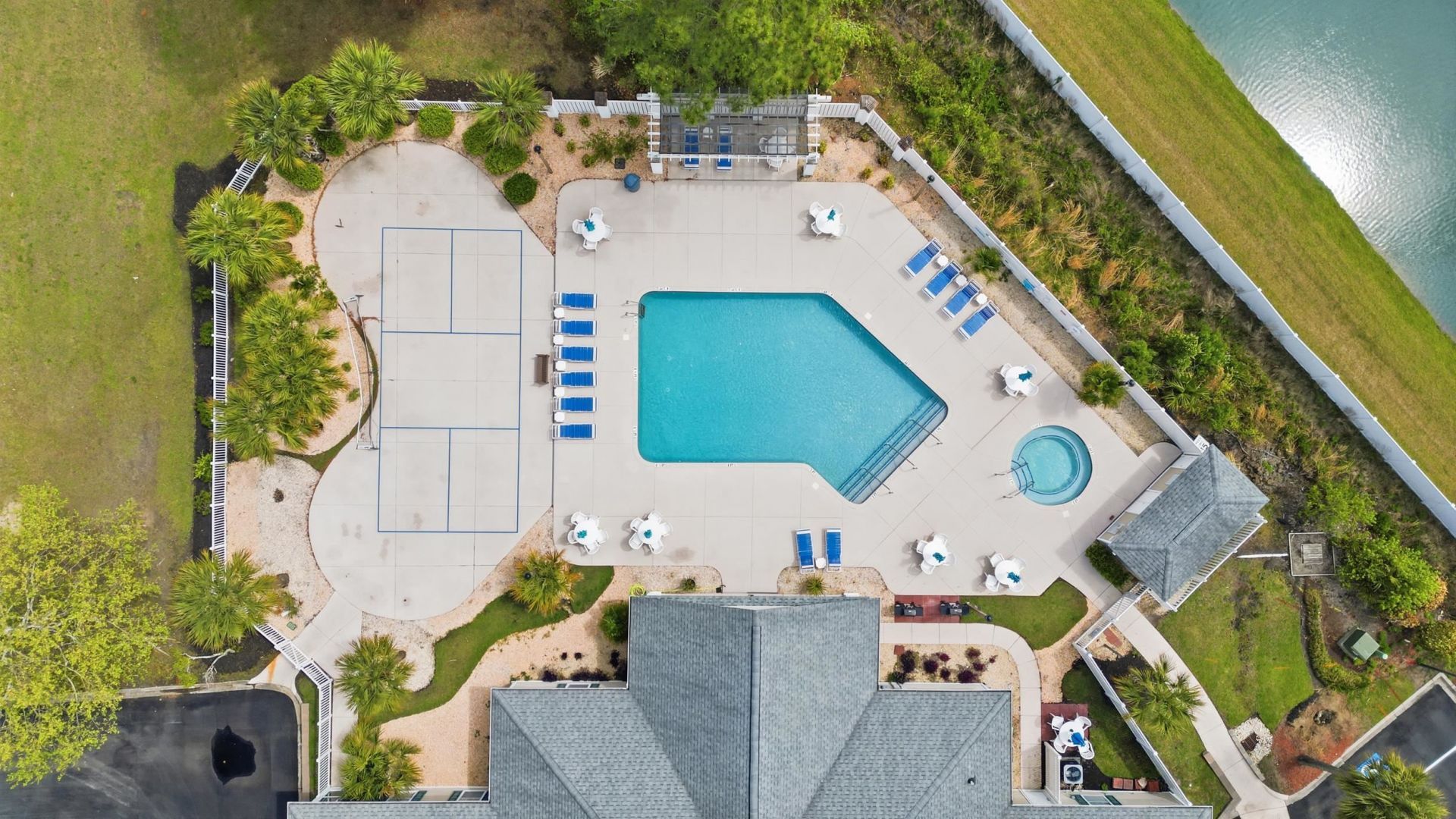 248 Sun Colony Blvd. Photo 29