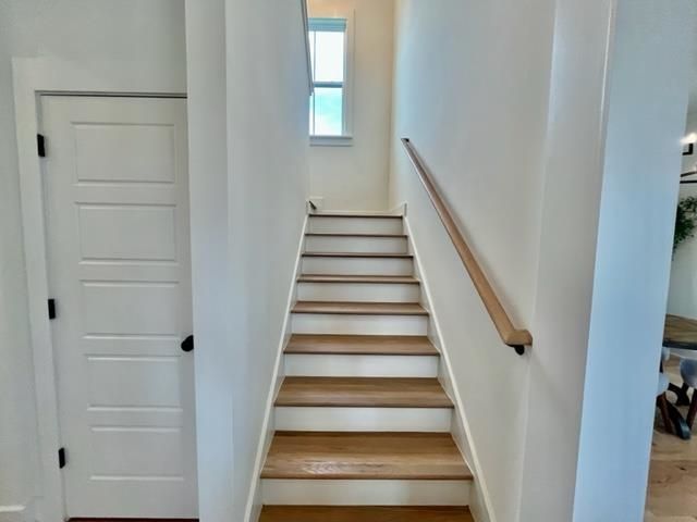 317 Grafton Dr.  Photo 6