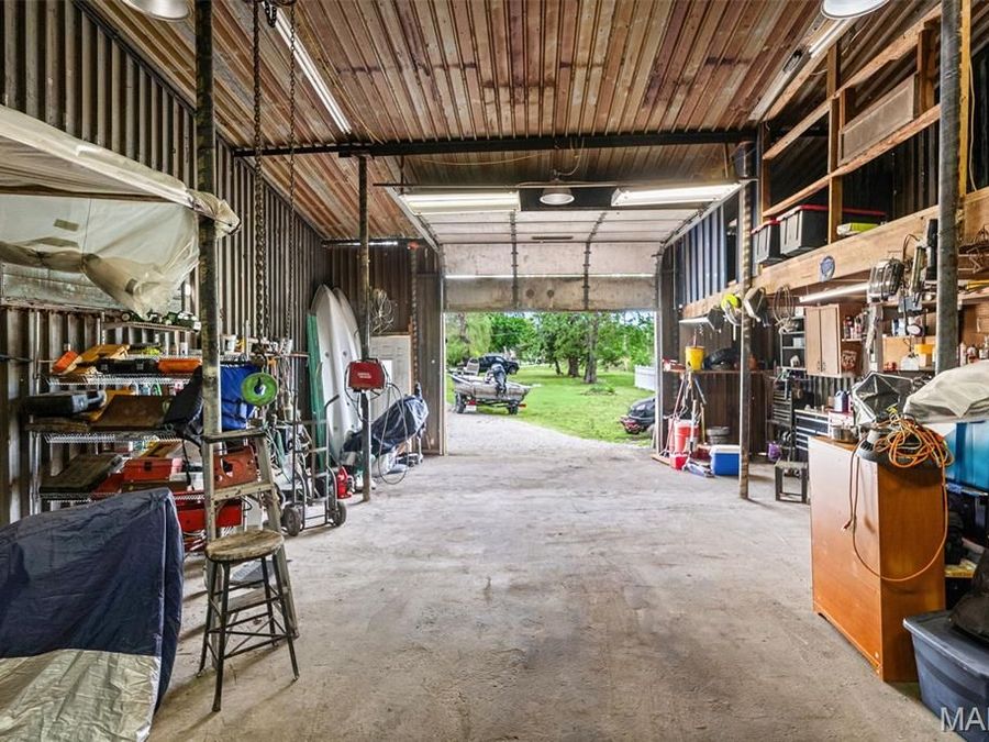 Property Image 28