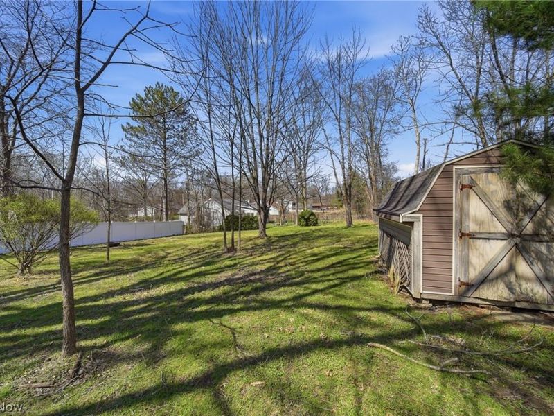 1517 Gottschall Road, Stow, OH 44224 Photo 8