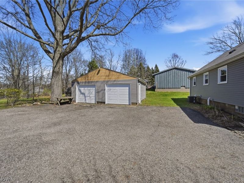 1517 Gottschall Road, Stow, OH 44224 Photo 9