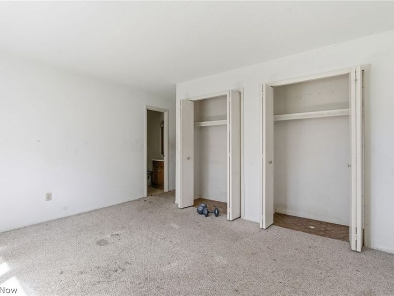 9966 Magnolia Drive , Olmsted Falls, OH 44138 Photo 13