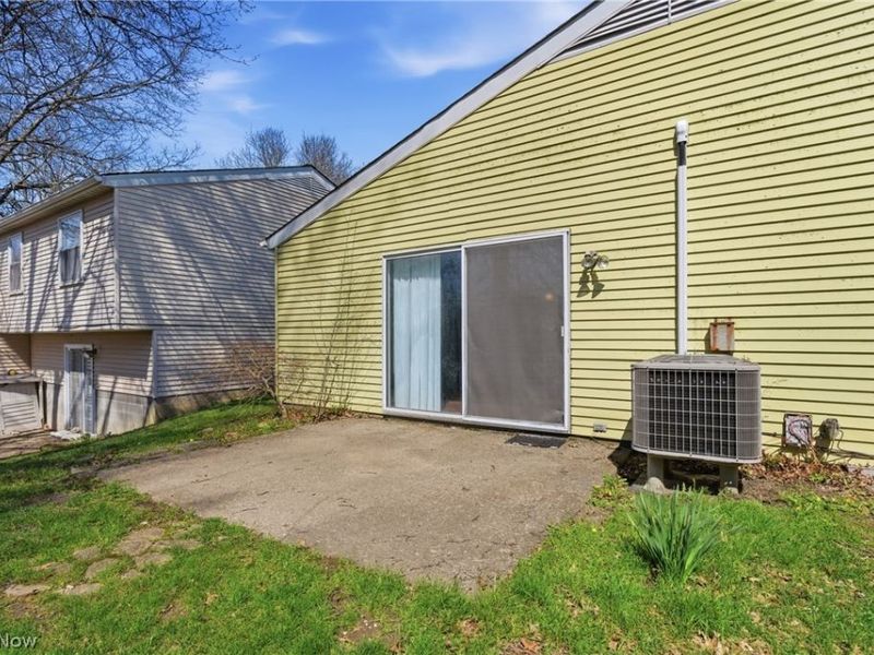 9966 Magnolia Drive , Olmsted Falls, OH 44138 Photo 20