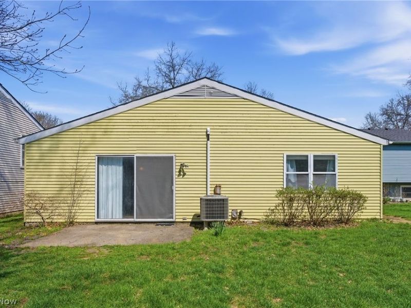 9966 Magnolia Drive , Olmsted Falls, OH 44138 Photo 22