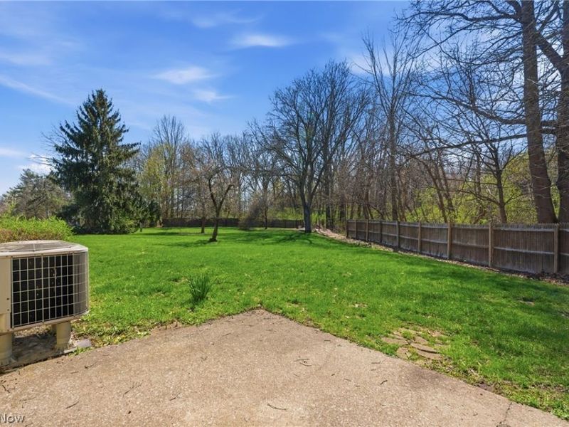 9966 Magnolia Drive , Olmsted Falls, OH 44138 Photo 25