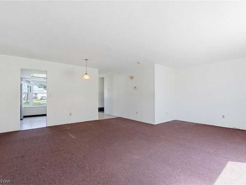 9966 Magnolia Drive , Olmsted Falls, OH 44138 Photo 6