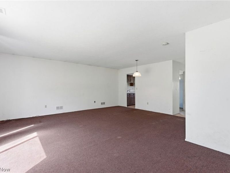 9966 Magnolia Drive , Olmsted Falls, OH 44138 Photo 9