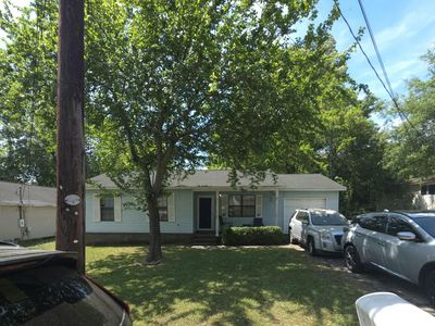 5807 Robinhood Drive, Hanahan, SC 29410
