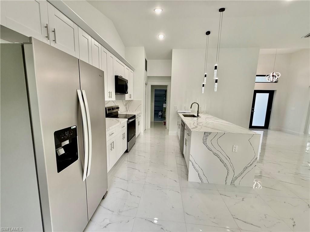 3305 39th St W, Lehigh Acres, FL 33971 Photo