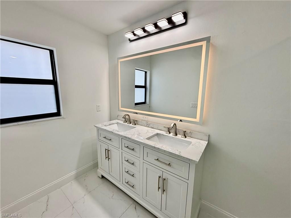 3305 39th St W, Lehigh Acres, FL 33971 Photo