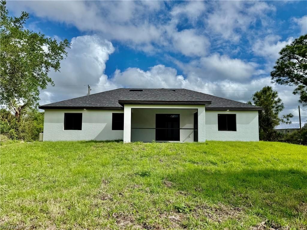 3305 39th St W, Lehigh Acres, FL 33971 Photo