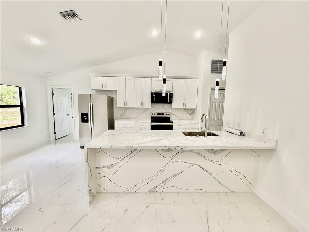 3305 39th St W, Lehigh Acres, FL 33971 Photo