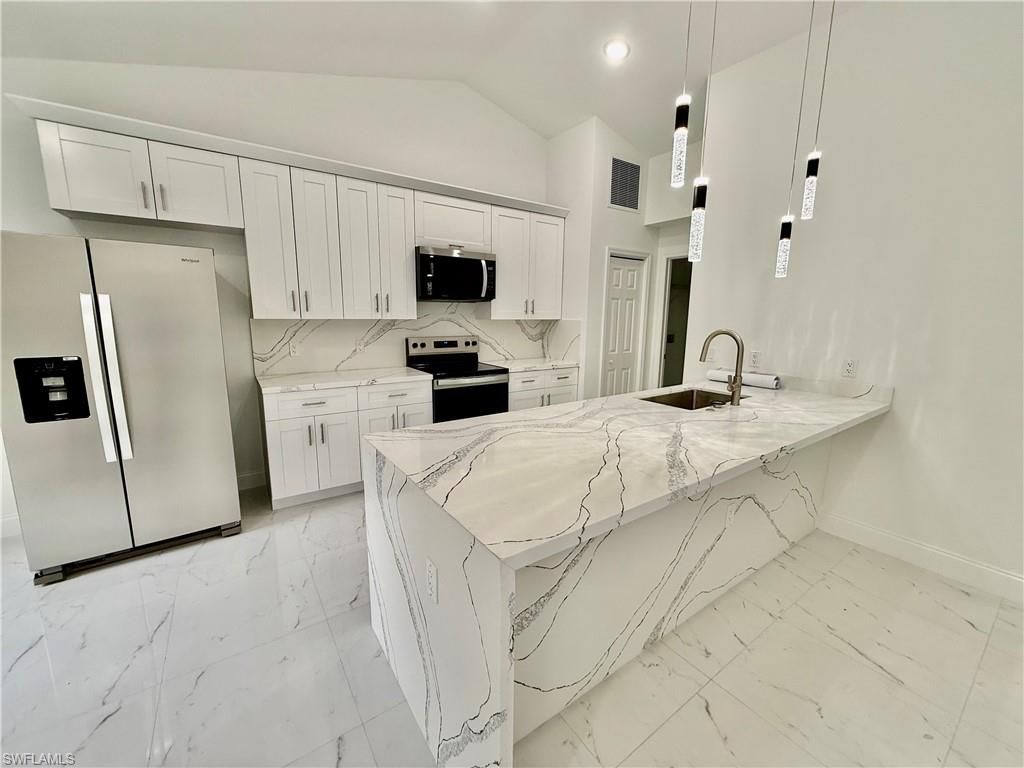 3305 39th St W, Lehigh Acres, FL 33971 Photo