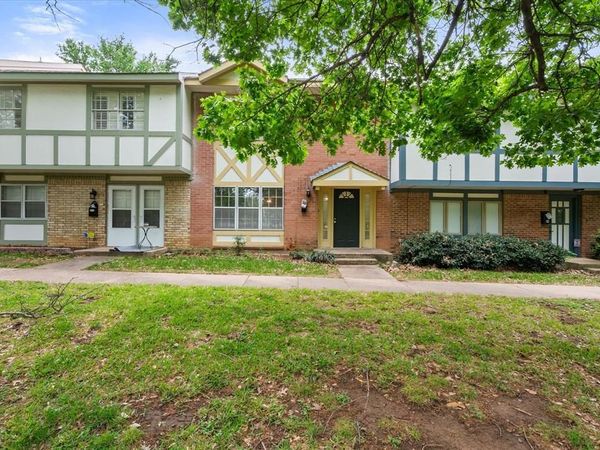 376 Westview Terrace, Arlington, TX 76013