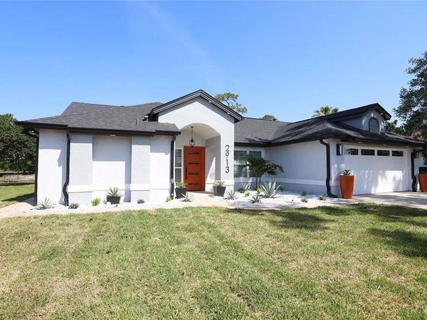 2913 EAGLE LAKE DRIVE , ORLANDO, FL 32837