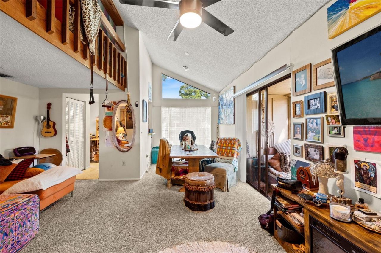 2200 Bahia Vista Street, Unit B8, Sarasota, FL 34239 Photo