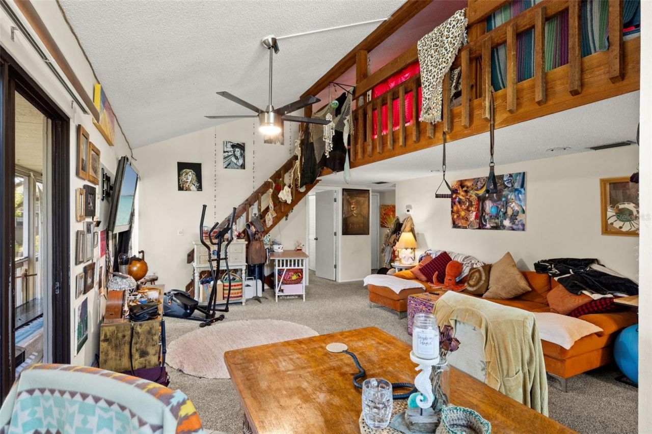 2200 Bahia Vista Street, Unit B8, Sarasota, FL 34239 Photo