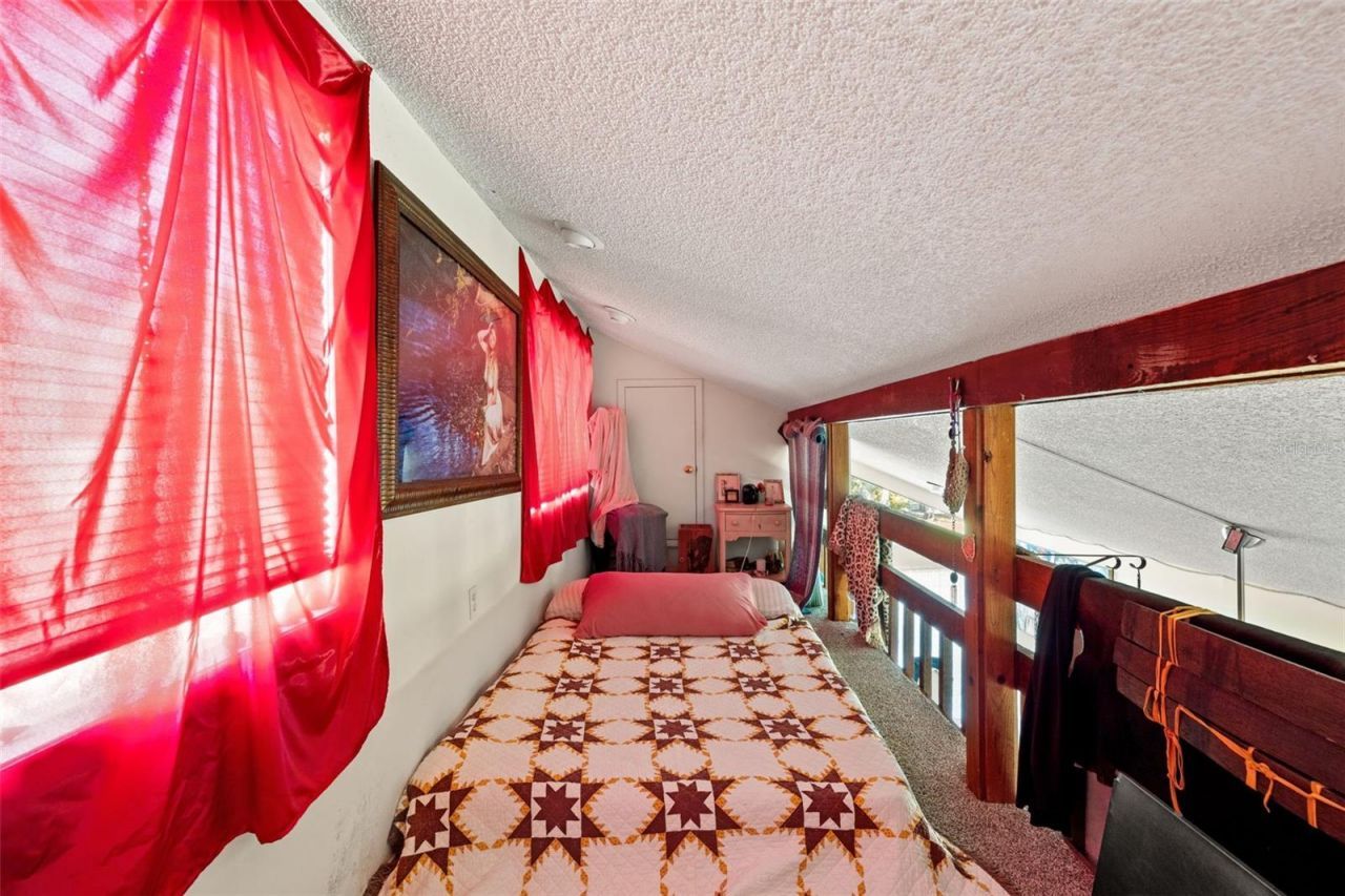 2200 Bahia Vista Street, Unit B8, Sarasota, FL 34239 Photo