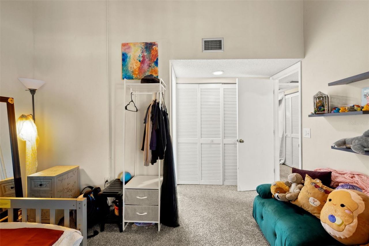 2200 Bahia Vista Street, Unit B8, Sarasota, FL 34239 Photo