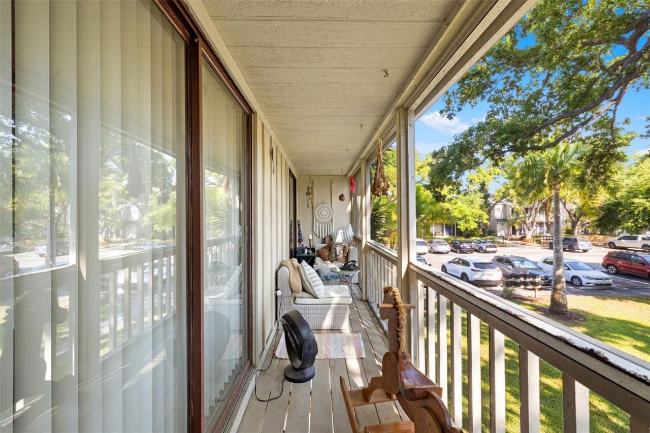 2200 Bahia Vista Street, Unit B8, Sarasota, FL 34239 Photo