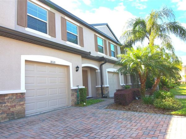 3820 SILVERLAKE WAY , WESLEY CHAPEL, FL 33544