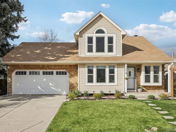 9237 W Nichols Place, Littleton, CO 80128