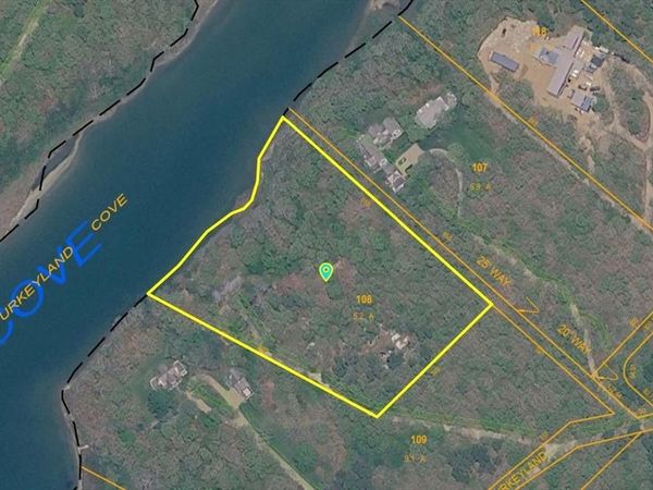 48 Turkeyland Cove Road, Edgartown, MA 02539