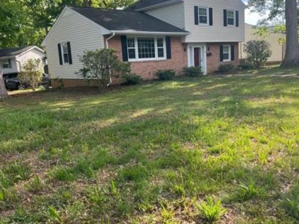 521 LAUREL AVENUE, FREDERICKSBURG, VA 22408