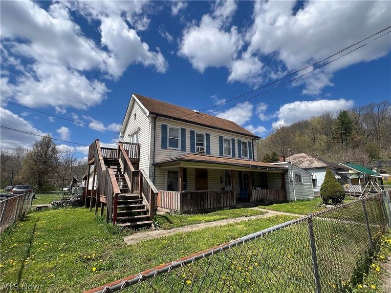 19 Locust Street, Glouster, OH 45732 Photo 2