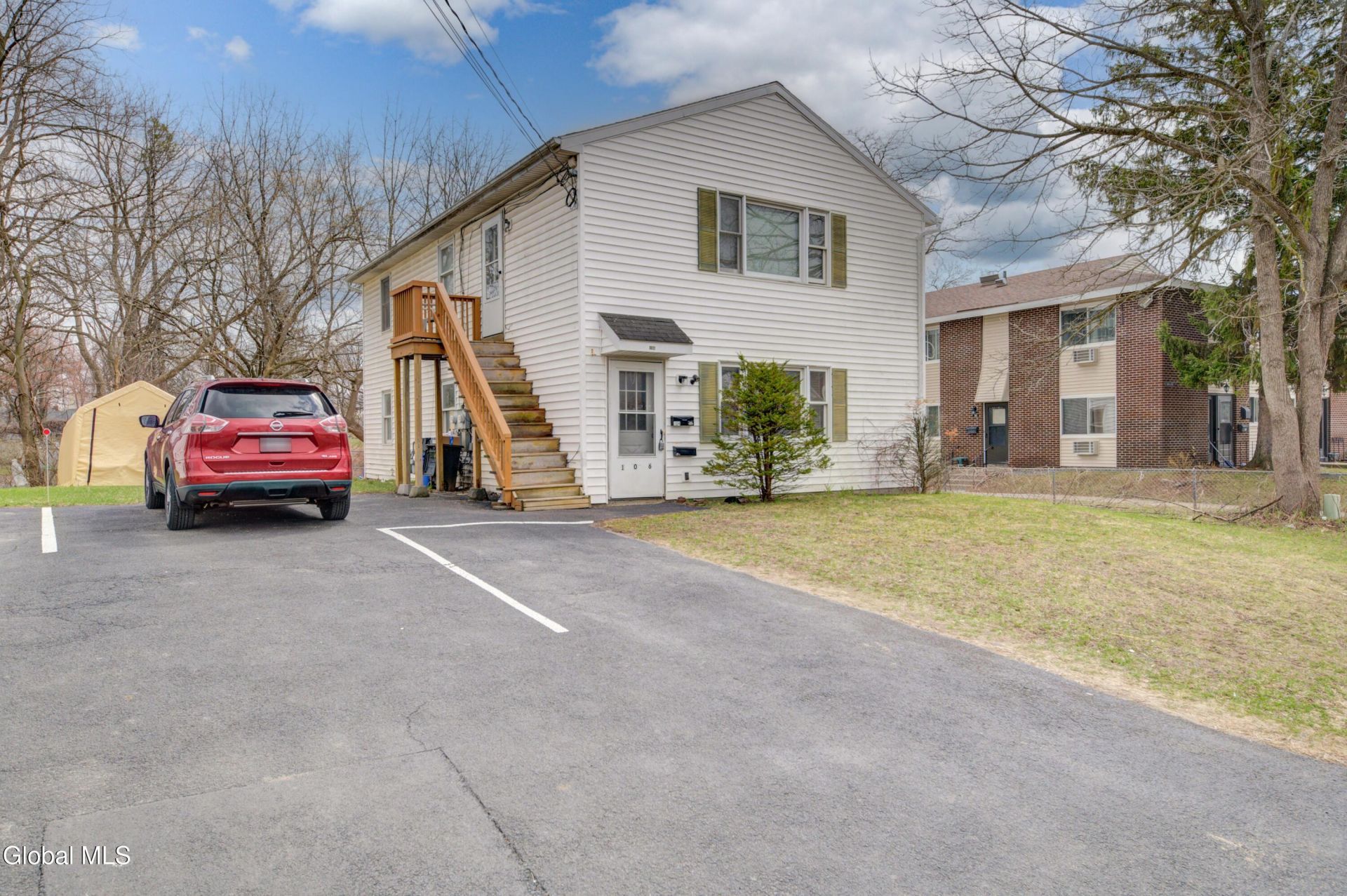 106 Frank Street, Schenectady, NY 12304 Main Photo