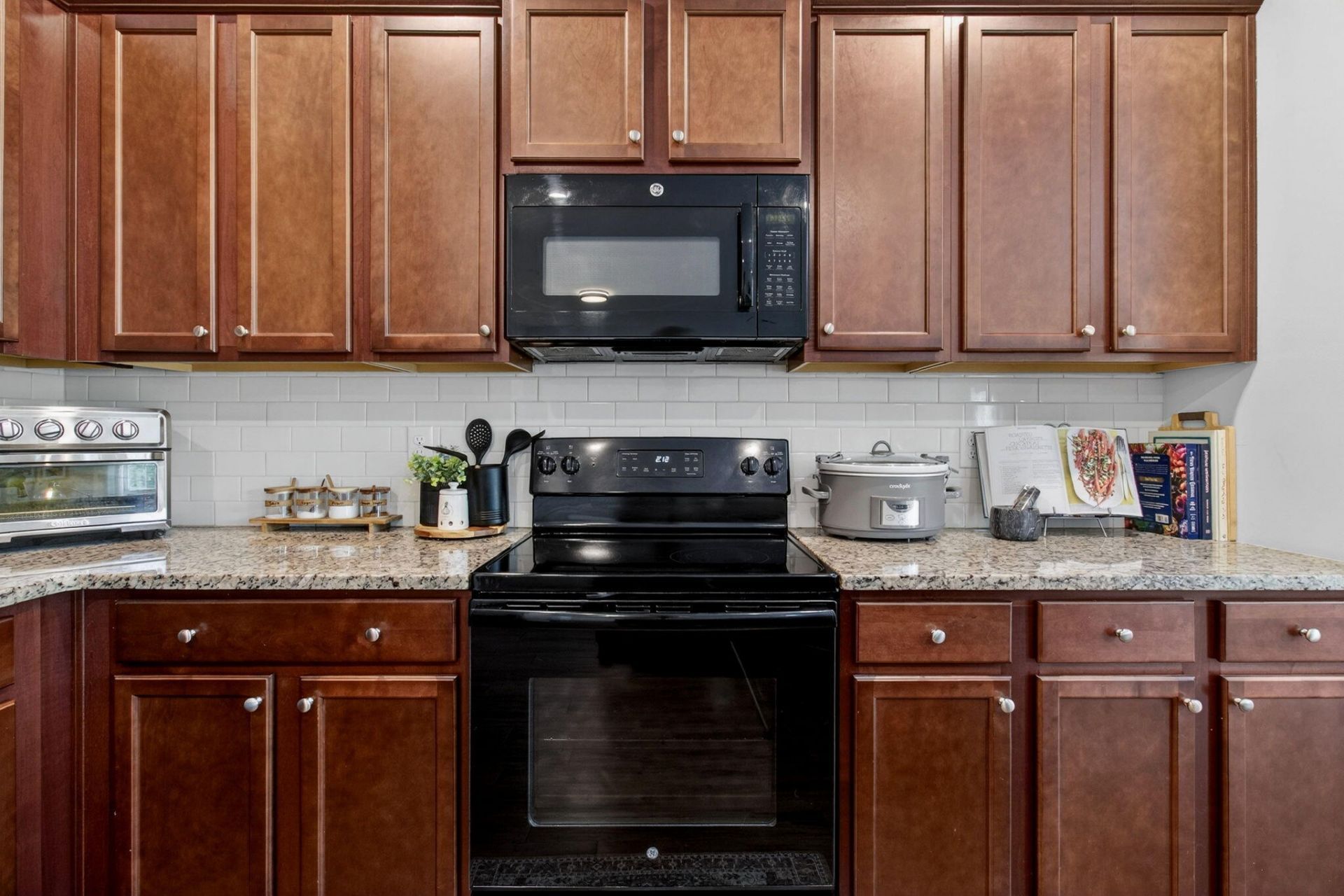 131 Lakestone Road Photo 20