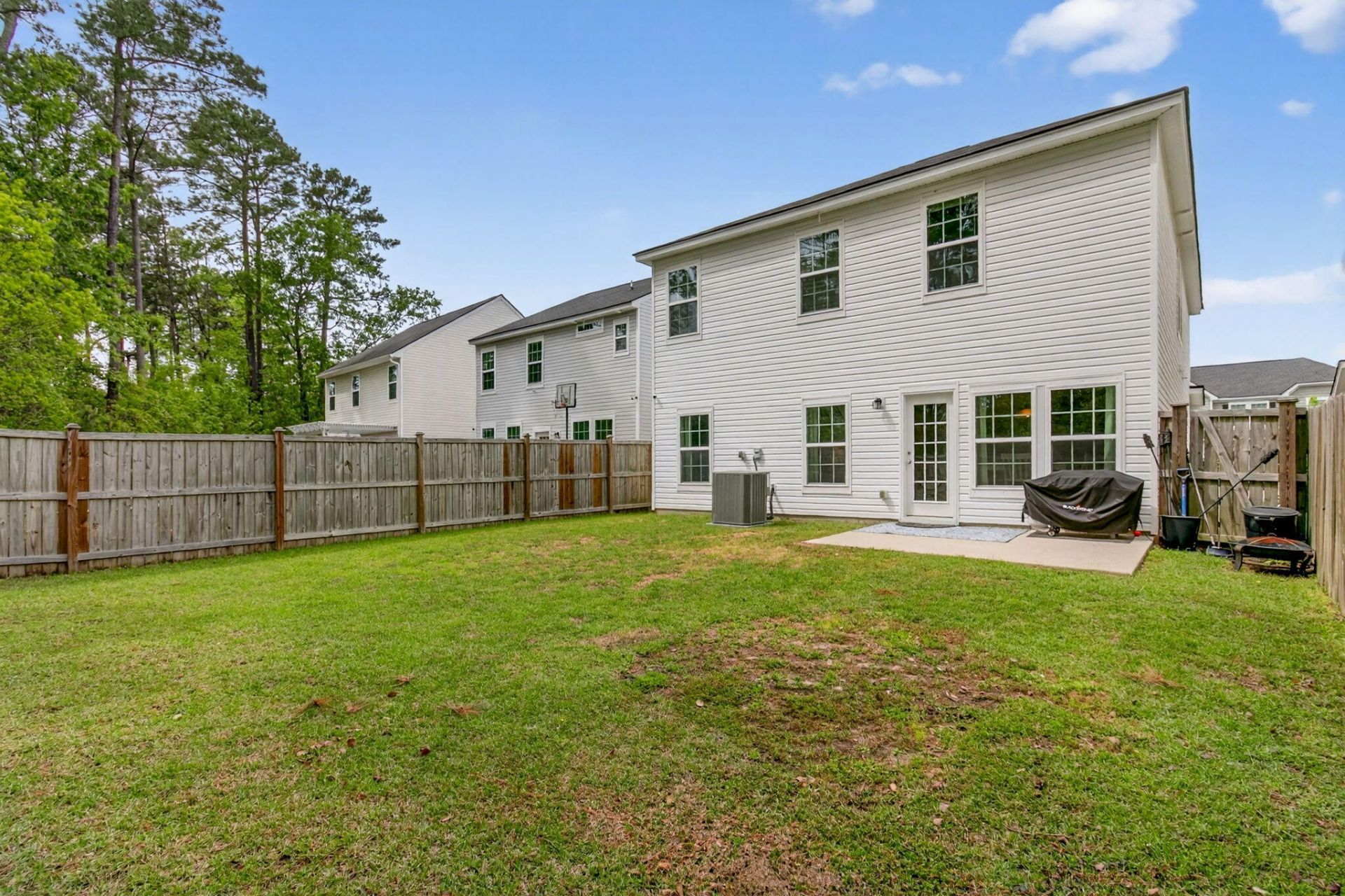 131 Lakestone Road Photo 43