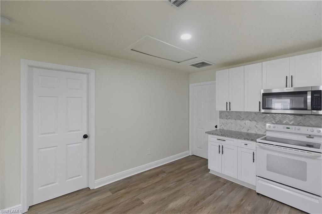 25 Cypress St , North Fort Myers, FL 33903 Photo