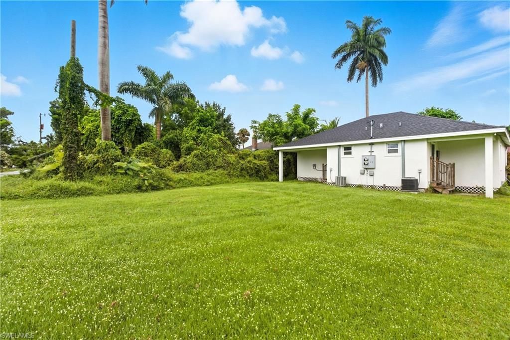 25 Cypress St , North Fort Myers, FL 33903 Photo