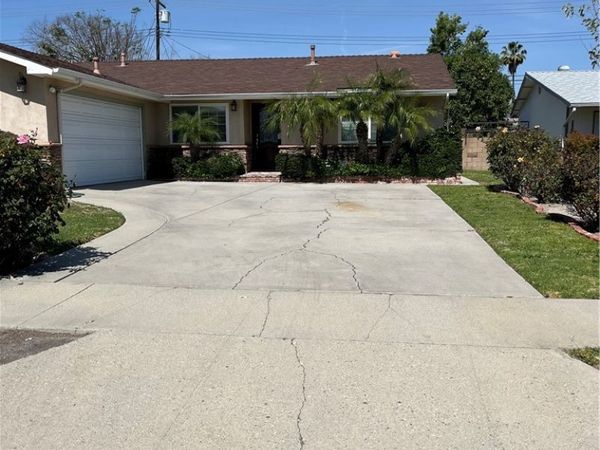 23913 Friar, Woodland Hills, CA 91367