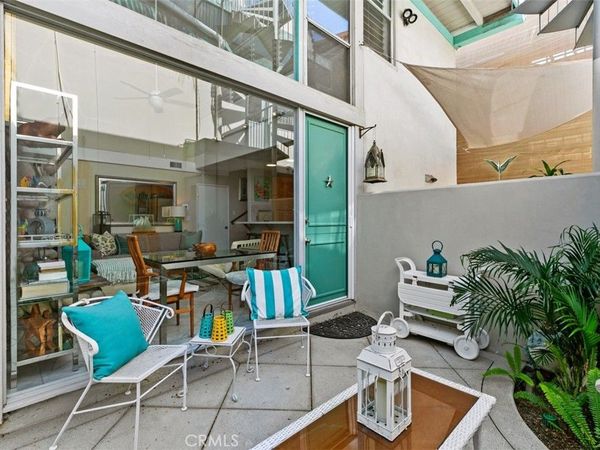 436 Fernleaf Avenue, Unit 1/2, Corona Del Mar, CA 92625