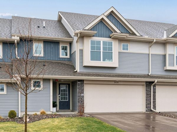 9494 Bridle Way , Victoria, MN 55386