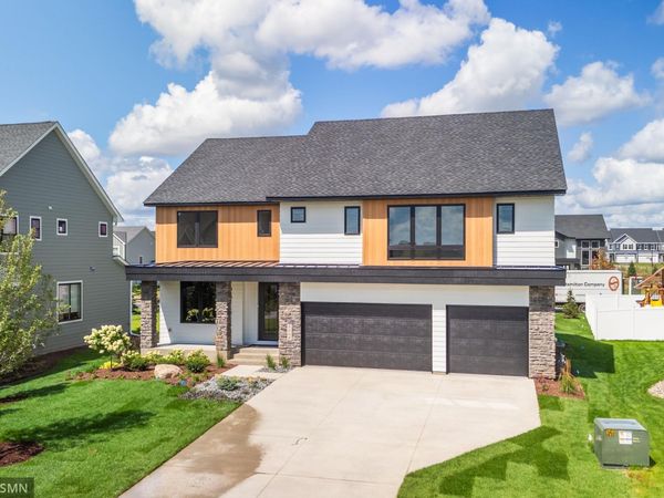 5058 Airlake Draw , Woodbury, MN 55129