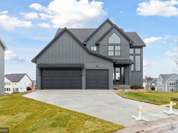 5042 Airlake Draw , Woodbury, MN 55129