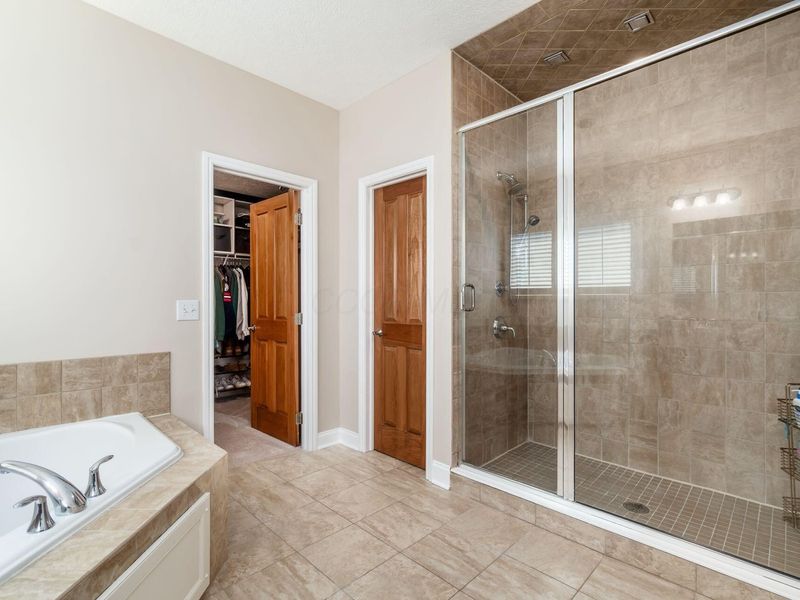 1050 Balmoral Drive, Delaware, OH 43015 Photo 25