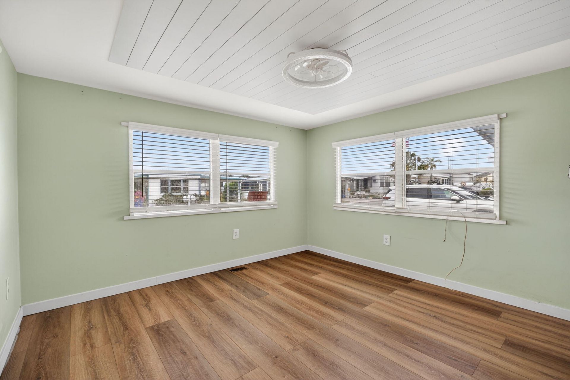 10885 SE Federal Highway, Hobe Sound, FL 33455 Photo