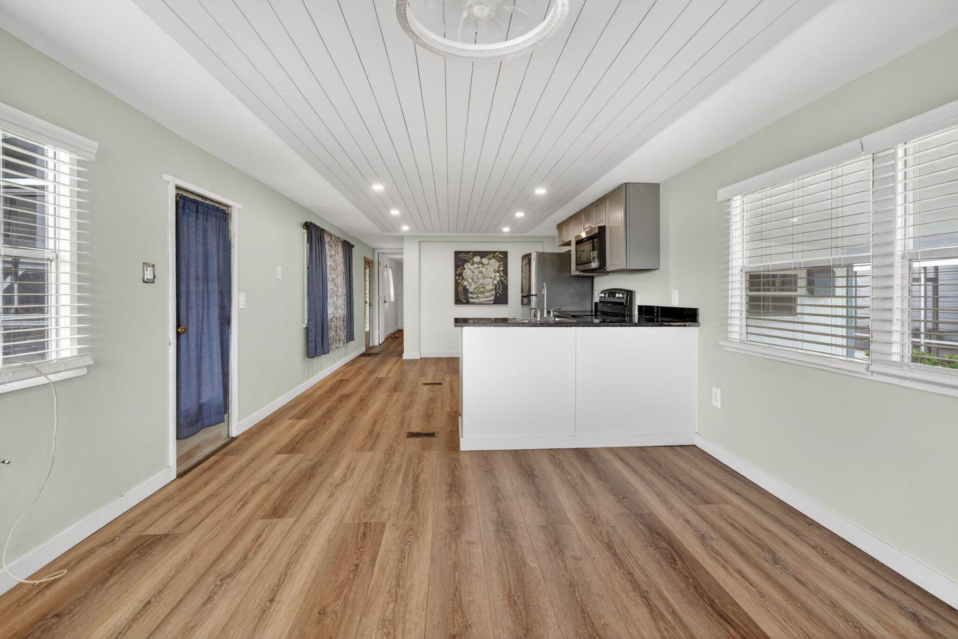 10885 SE Federal Highway, Hobe Sound, FL 33455 Photo