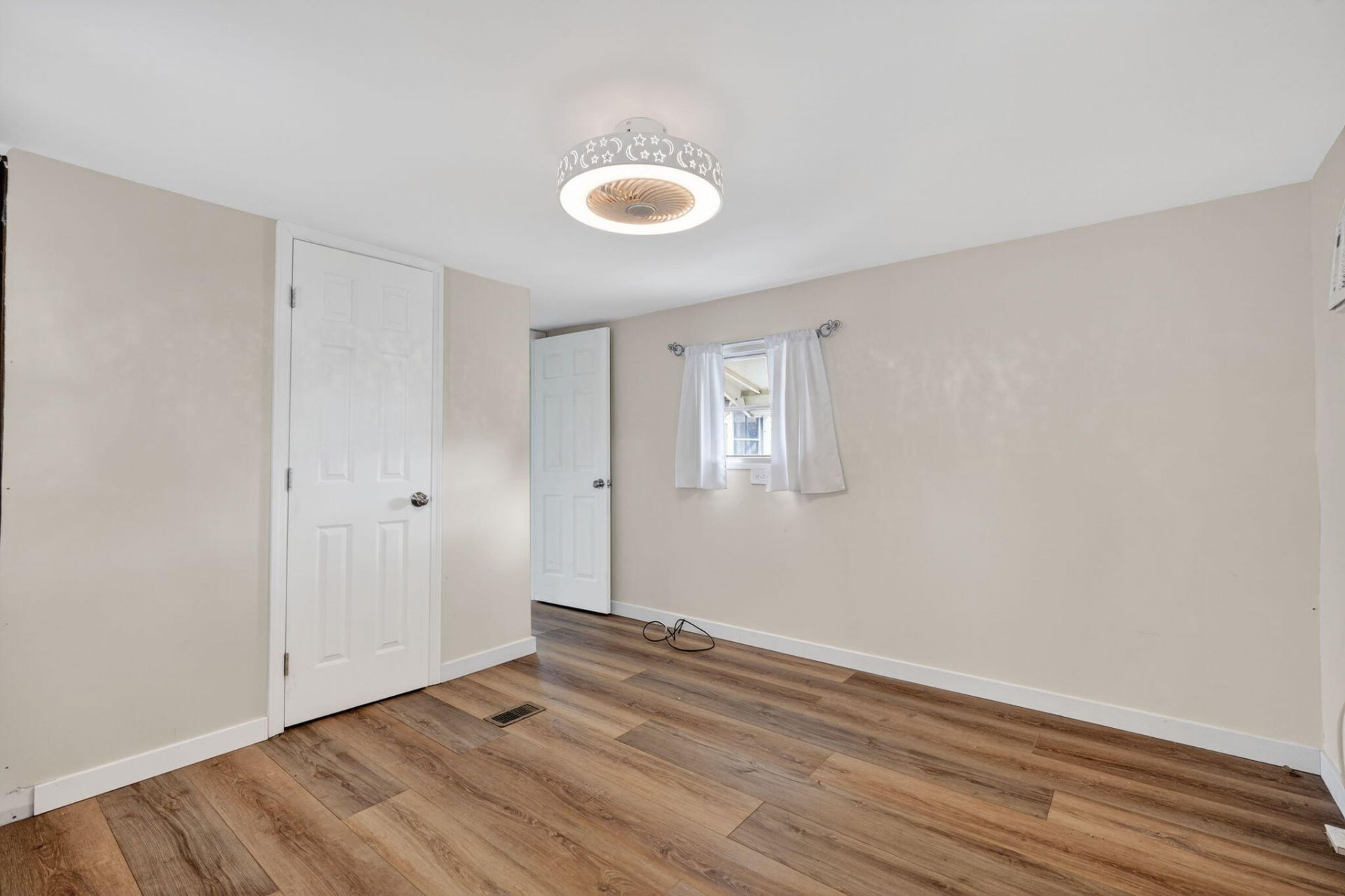 10885 SE Federal Highway, Hobe Sound, FL 33455 Photo