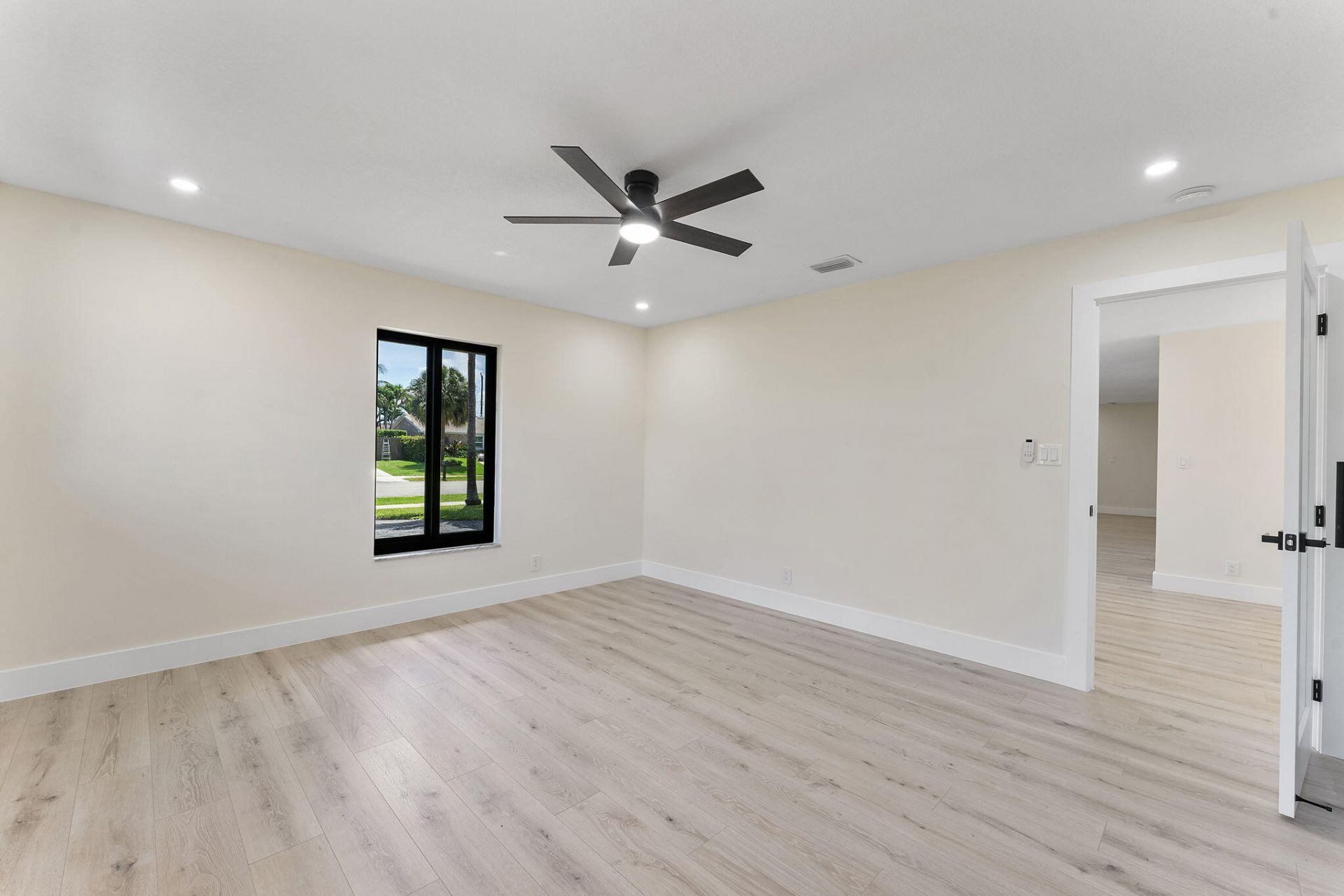 1820 N 17th Ct Court N, Lake Worth Beach, FL 33460 Photo