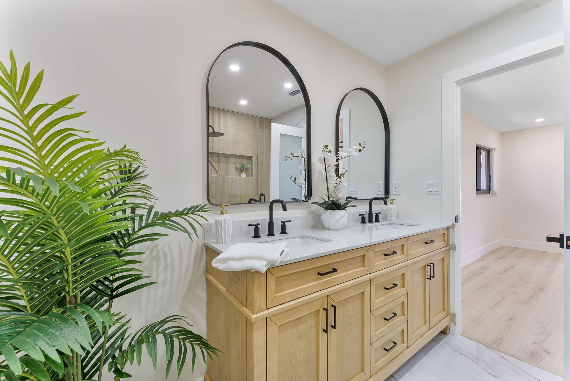 1820 N 17th Ct Court N, Lake Worth Beach, FL 33460 Photo