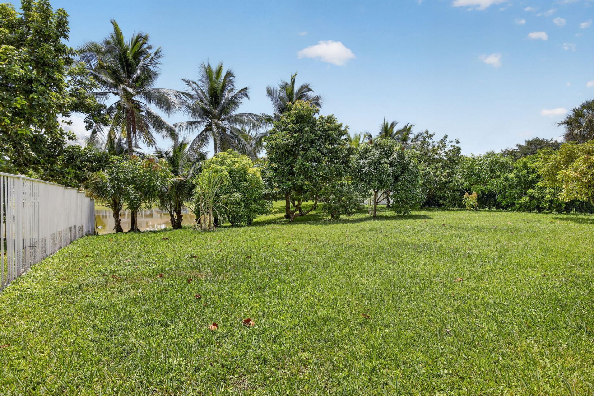 13382 Lakepointe Circle, Cooper City, FL 33330 Photo