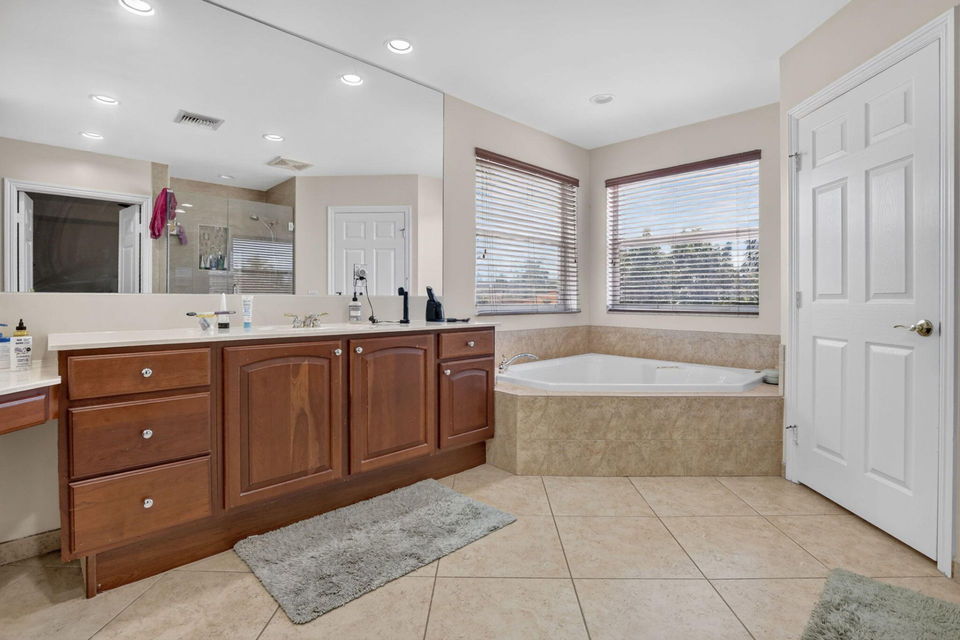 13382 Lakepointe Circle, Cooper City, FL 33330 Photo