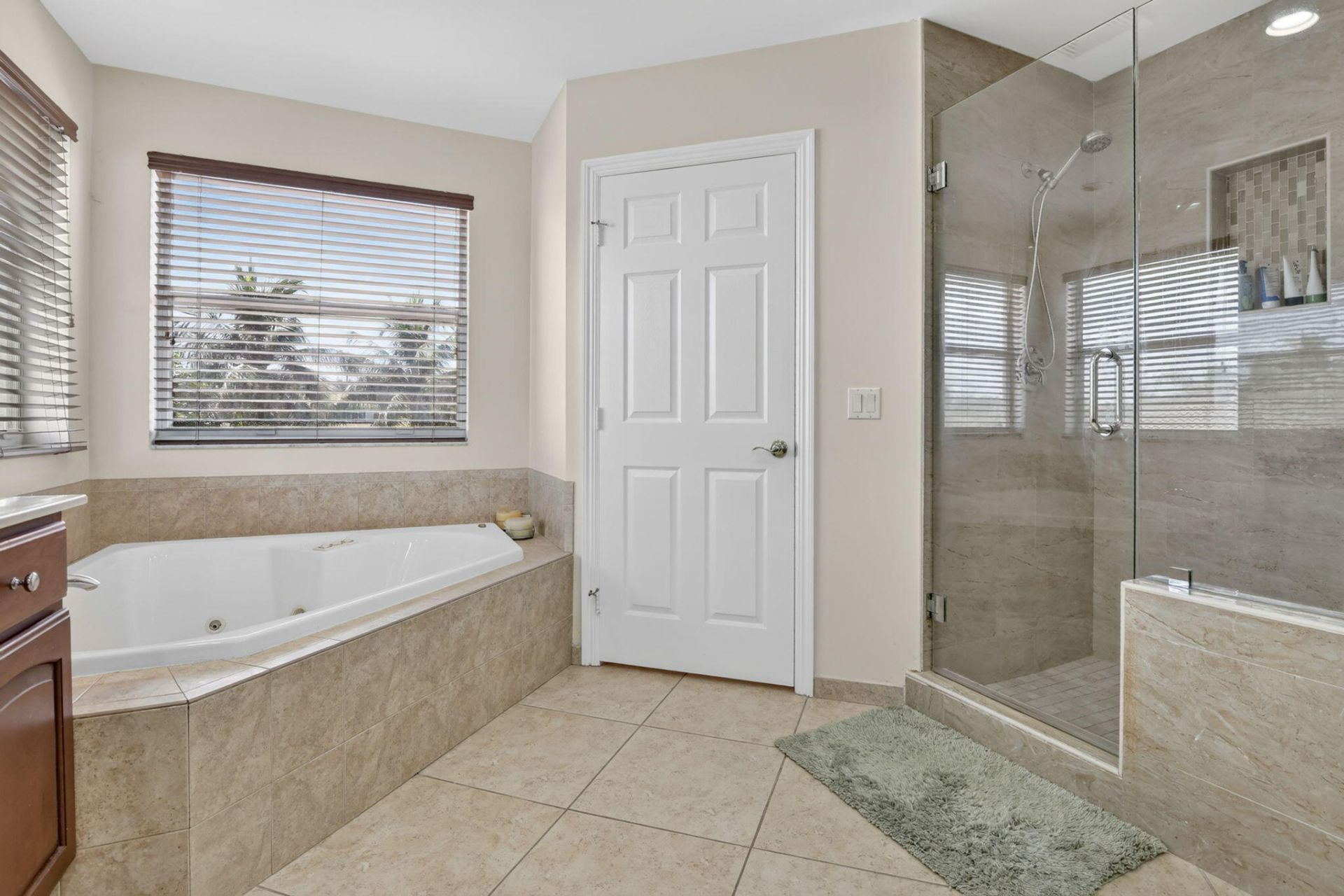 13382 Lakepointe Circle, Cooper City, FL 33330 Photo